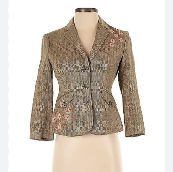 American Eagle s tweed blazer floral embroidered chic perfect for layering - Picture 6 of 9
